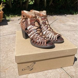 FREEBIRD by Steve Madden Wazee Booties Sz 10